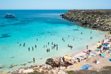 Isole Egadi cosa vedere: esperienza unica in gommone - 1